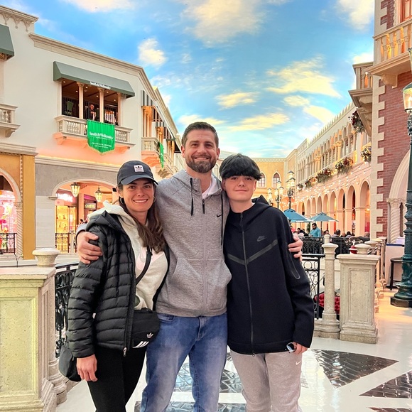 Meet your Posher, Jess - Picture 9 of 14